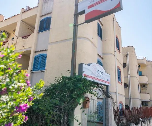 Ξενοδοχείο με διαμερίσματα Ada 3*