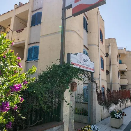 Ada 3* جيارديني ناكسوس