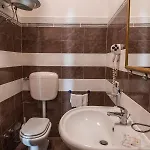 Ada Lägenhetshotell 4*